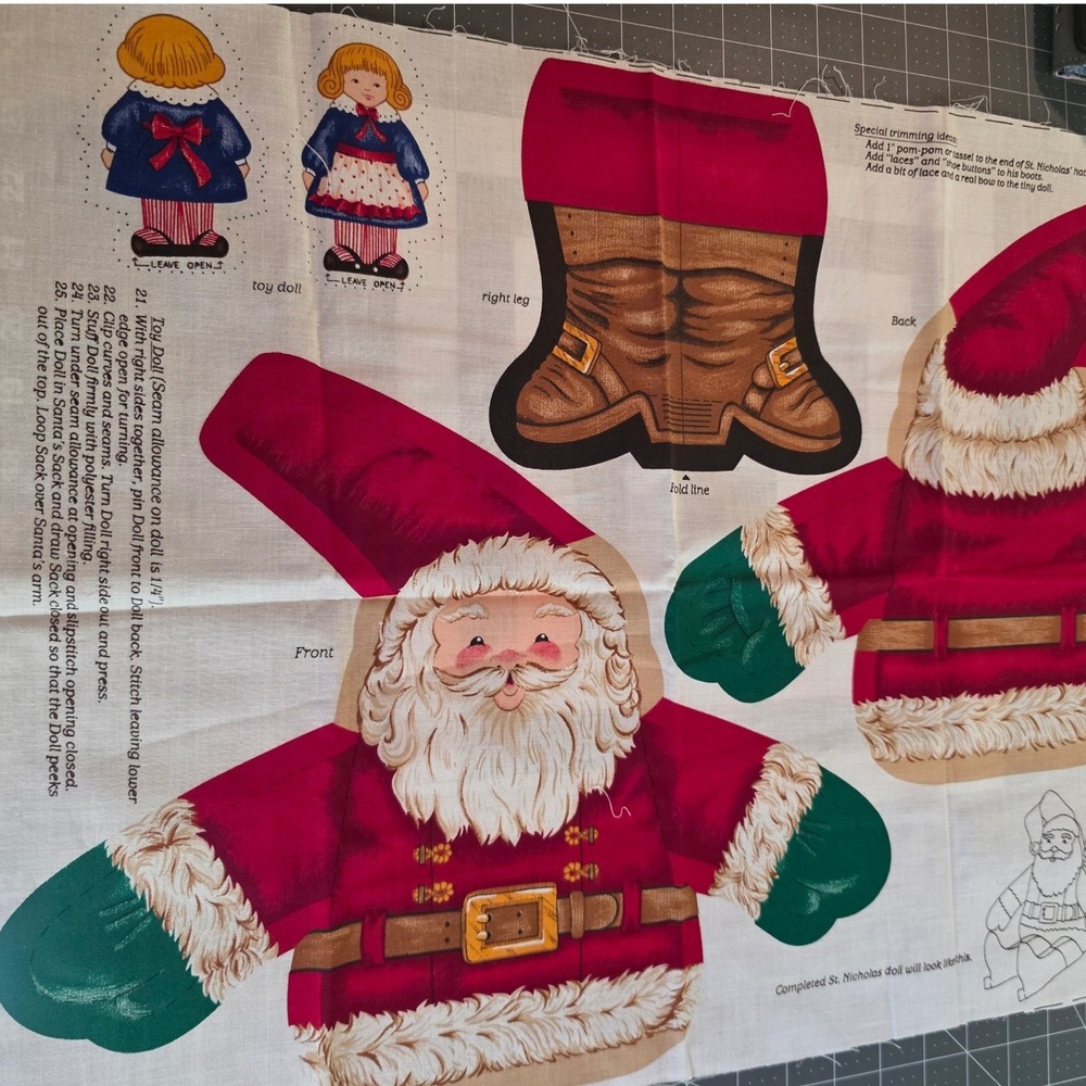 Cranston VIP Twas The Night Before Chriatmas Soft Sculpture Fabric Panel Red.